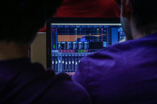 Top EQ Techniques for Different Instruments – Practical Tips for Kick, Snare, Vocals, and More